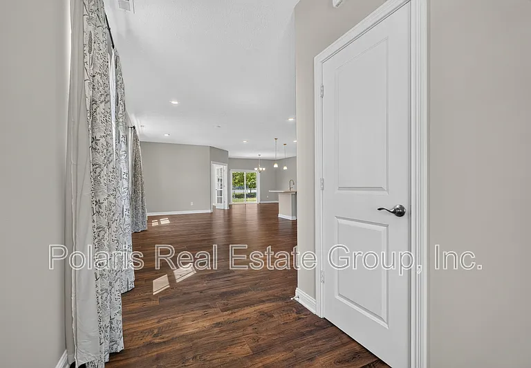 9073 Lieven St — Photo 5