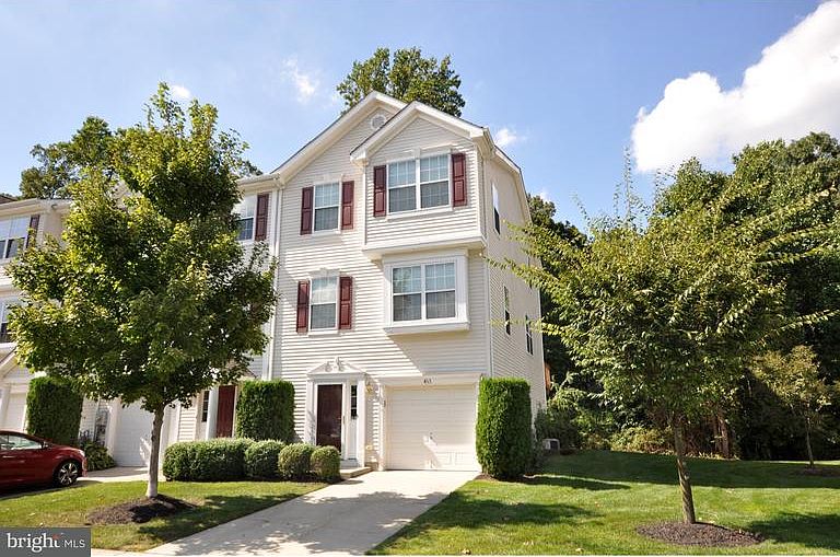 1st image of 433 Dorchester Dr