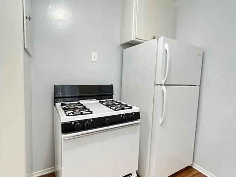 3111 W Ramona Rd — Photo 8