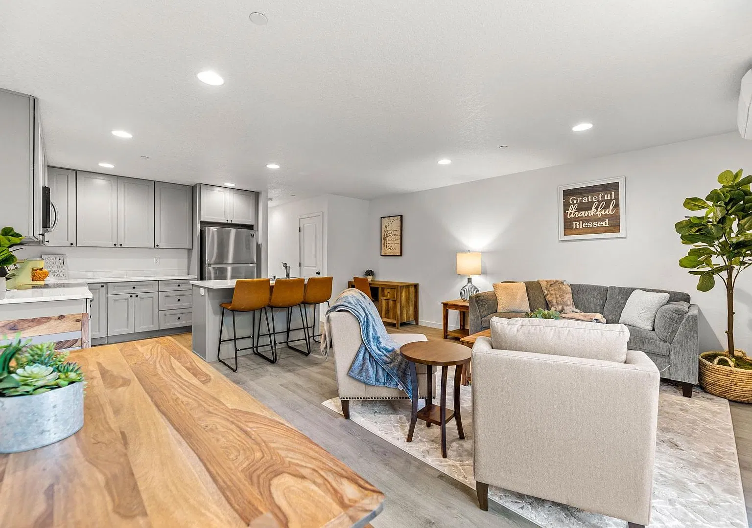 New Home For The Holidays! — Photo 4