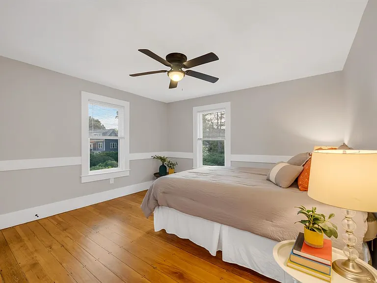 16 Chestnut St — Photo 23