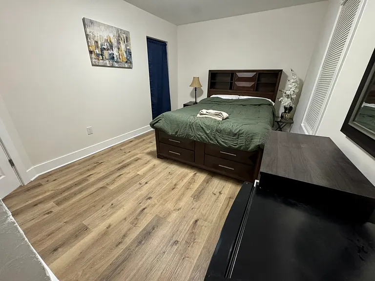 220 W Buena Vis — Photo 14