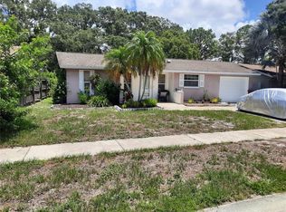 2021 Whitney Dr, Clearwater, FL 33760