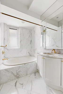 Sold by Compass | media 9