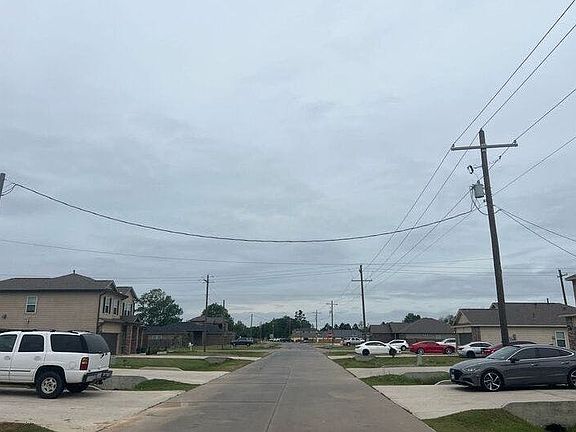 4th image of 121 Road 51021