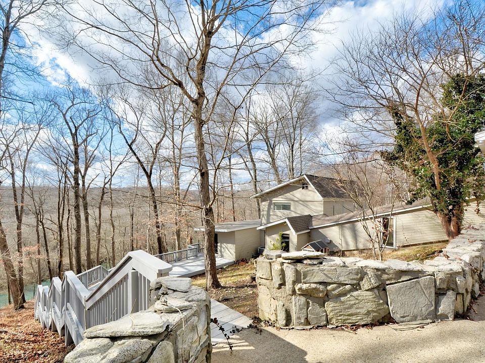 1st image of 510 Peterson Ln
