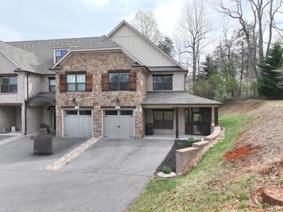 1039 Tori Ct, Forest, VA, 24551