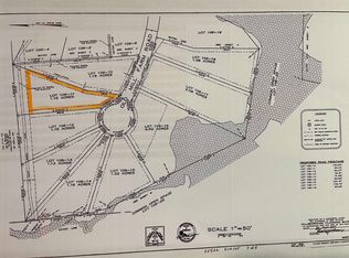 11 Old Mill Farm Rd, Hillsborough, NH 03244