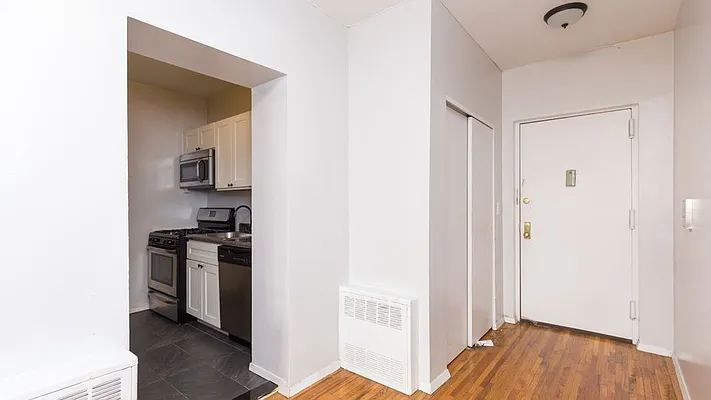 Rented by Nooklyn NYC LLC | media 5