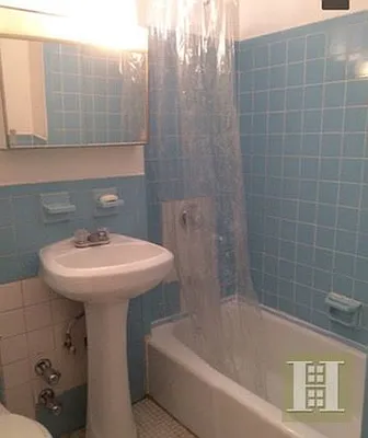 Rented by Halstead Real Estate | media 15