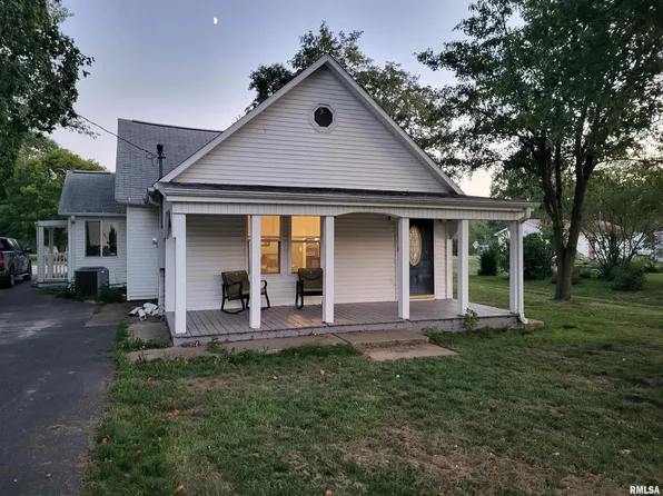 804 Main St, Augusta, IL 62311