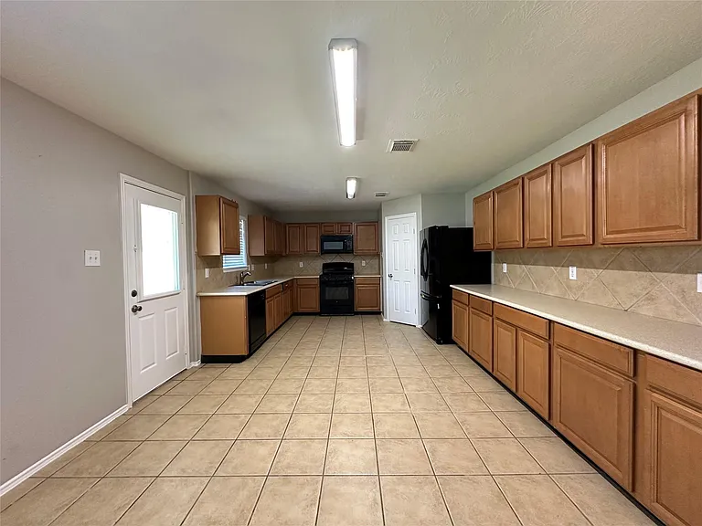1126 Desert Willow Ln — Photo 13