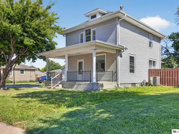 1440 E 12th St, Fremont, NE 68025