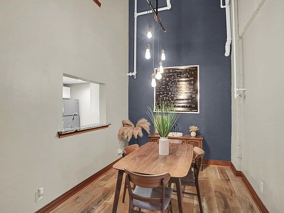 5th image of 735 Lexington Ave APT 14