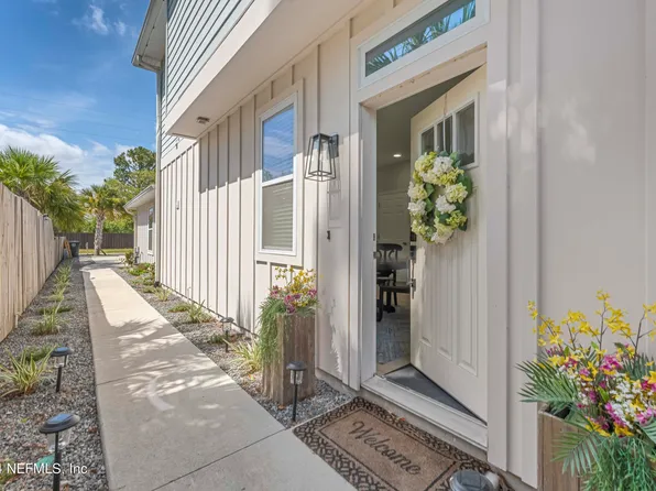 129 DONNER Road, Atlantic Beach, FL 32233