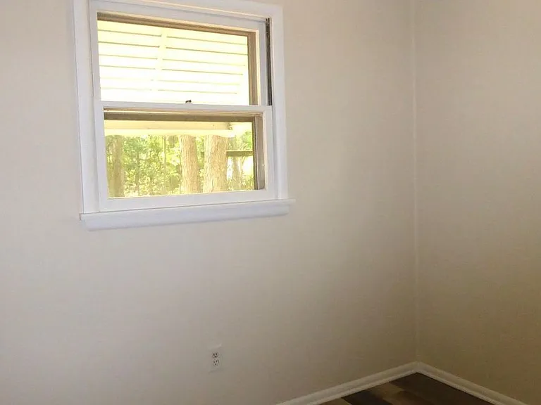 135 Daffodil Rd — Photo 8