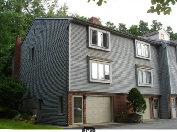 276 Locust Hill, 276 Locust Hl #B, Shelburne, VT 05482