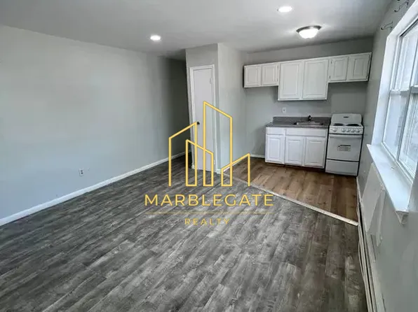 396 Stuyvesant Ave, Irvington, NJ