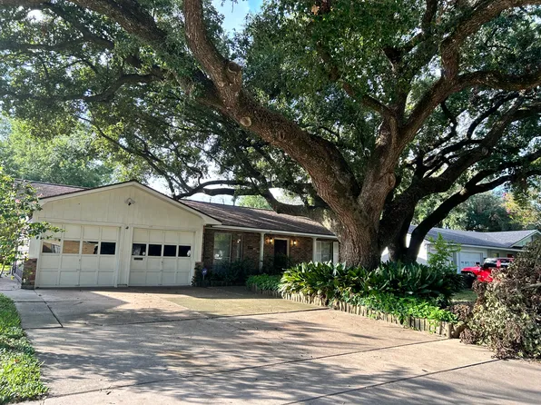 7214 Sharpview Dr, Houston, TX 77074