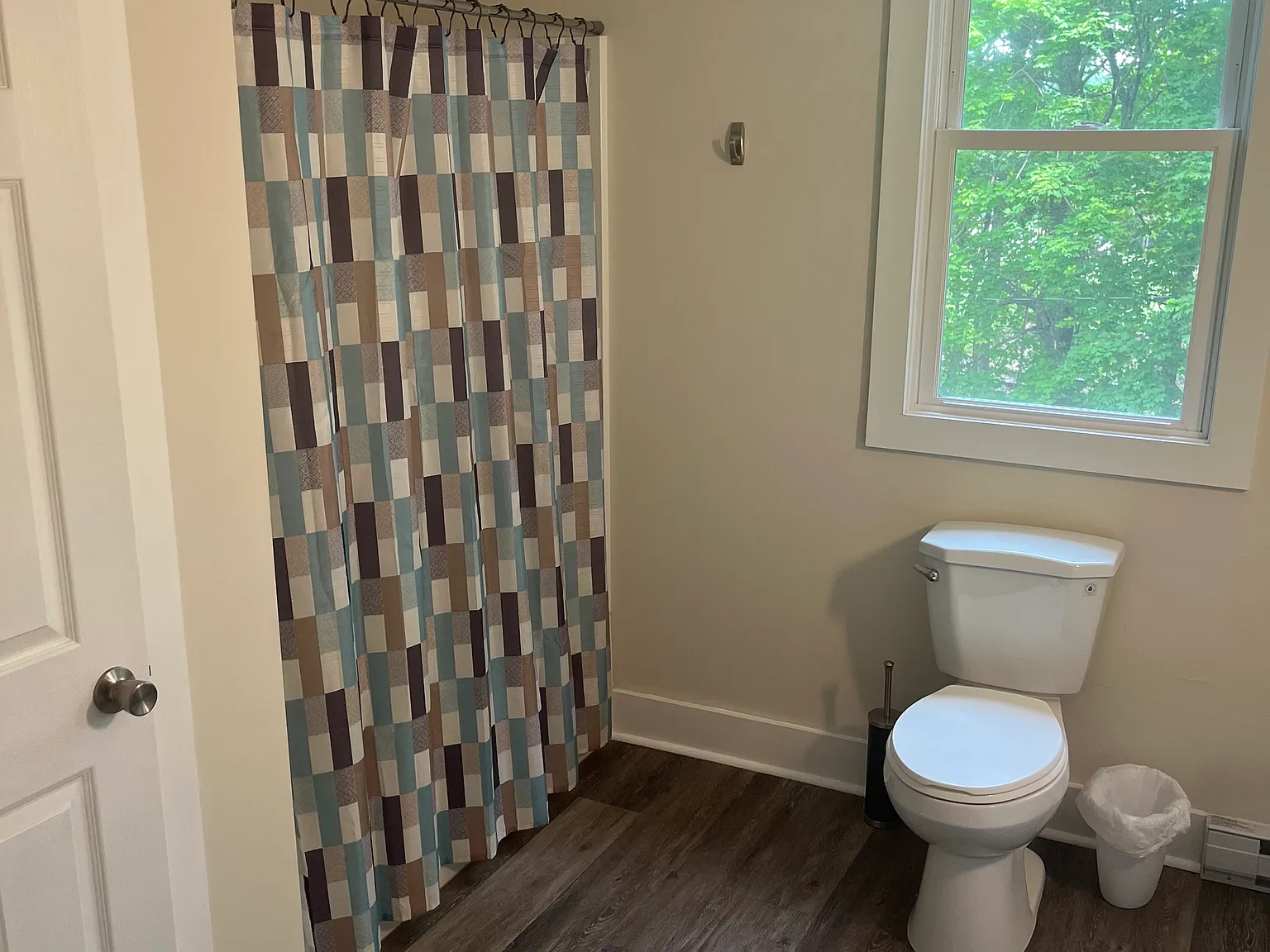 13724 Monterey Ln — Photo 4
