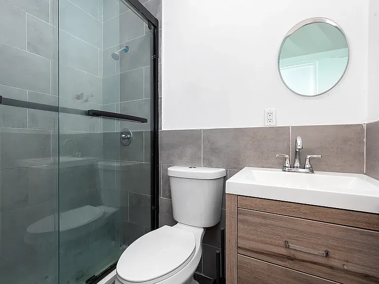 69 Lewis Ave #3 — Photo 5