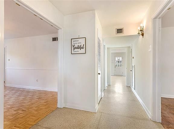4th image of 3517 Clifford Dr