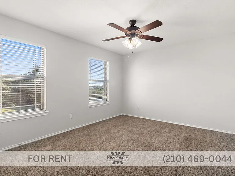 939 Spello Cir — Photo 17