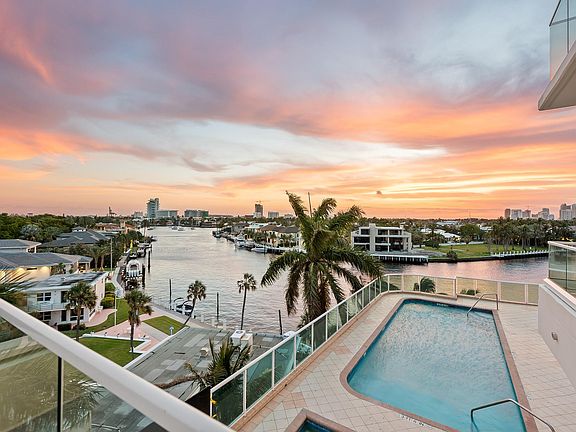 3rd image of 3055 Harbor Drive #603