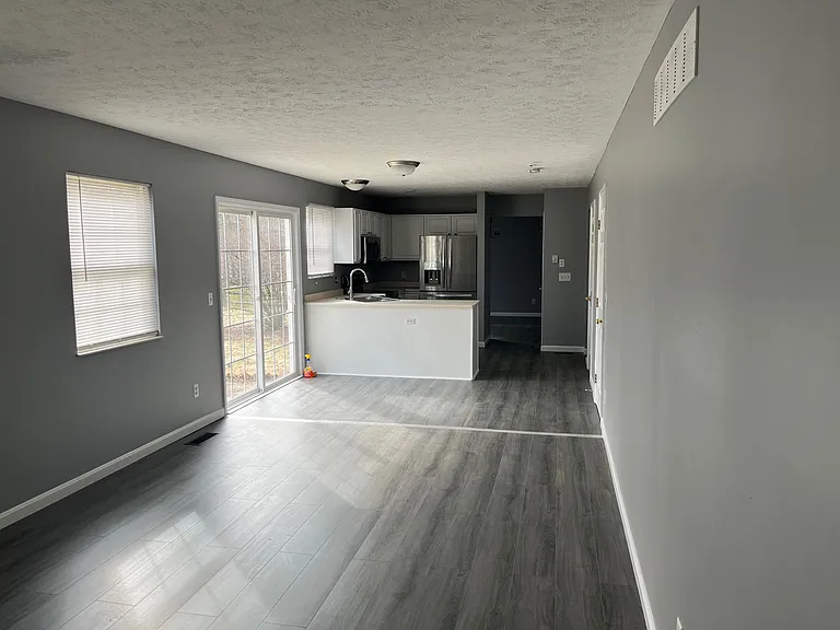 6815 Midnight Sun Dr — Photo 6