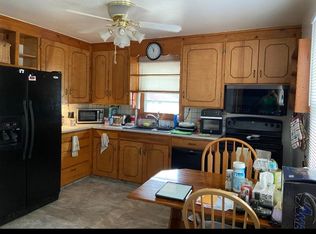 365 S 2nd St, Springfield, NE 68059