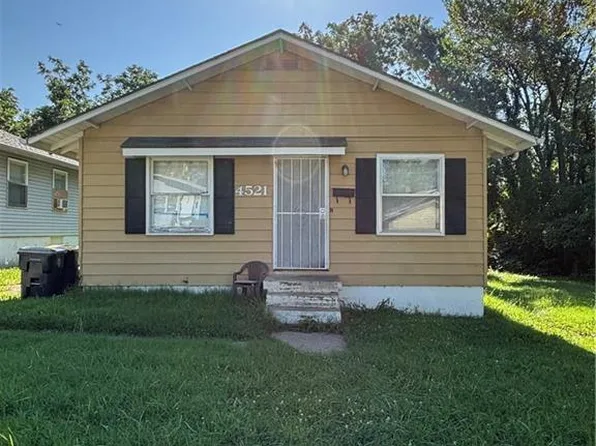 4521 Lawn Ave, Kansas City, MO 64130