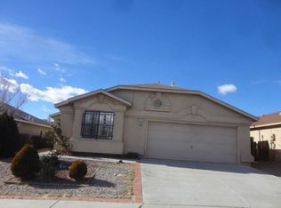 735 110th St SW, Albuquerque, NM 87121