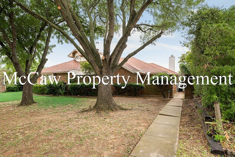 1st image of 10356 Oak Branch Ln