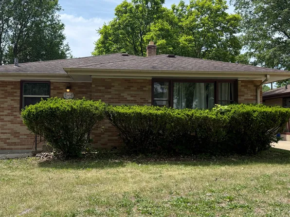 2404 Glenwood Ave #1, Rockford, IL 61103