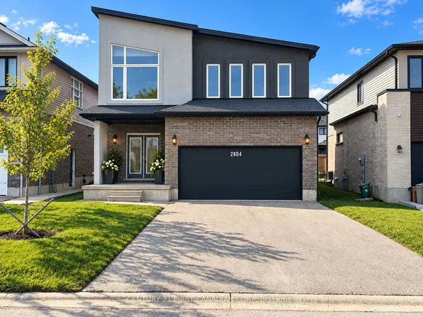 2804 Heardcreek Trl, London, ON N6G 0W1