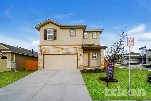 5221 Saddle Club Dr Photo 1