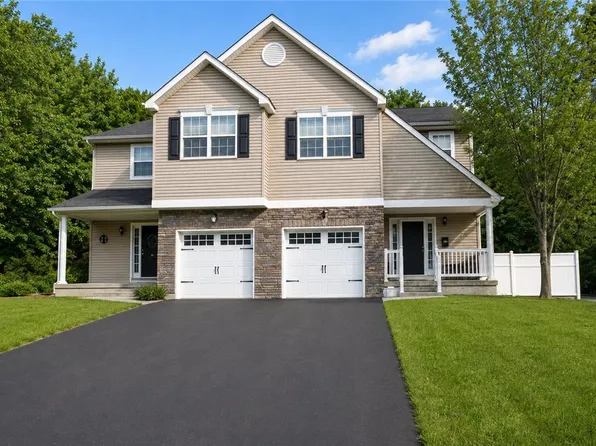 618 Furnace St, Emmaus, PA 18049