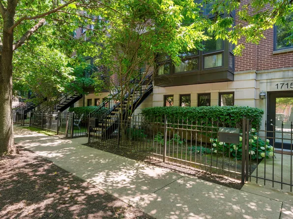 1715 W George St, Chicago, IL 60657