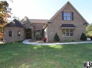 711 Players Ridge Rd, Hickory, NC 28601