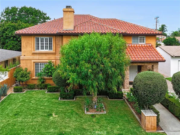 9123 Lemoran Ave, Downey, CA 90240