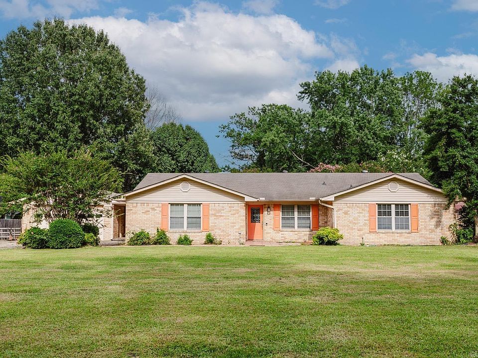 1st image of 441 Caddo Trl
