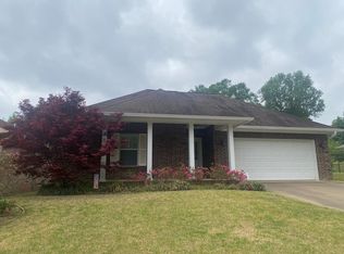 1303 Emily Ct, Nacogdoches, TX 75964