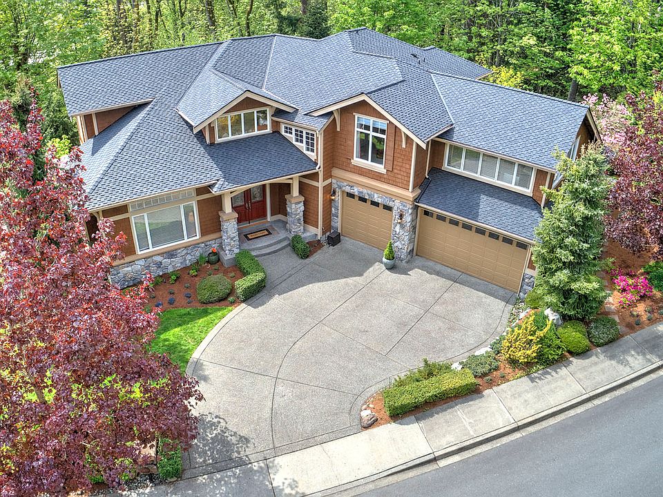 Sophisticated Craftsman