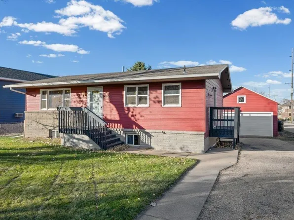 840 W Jackson Blvd, Spearfish, SD 57783