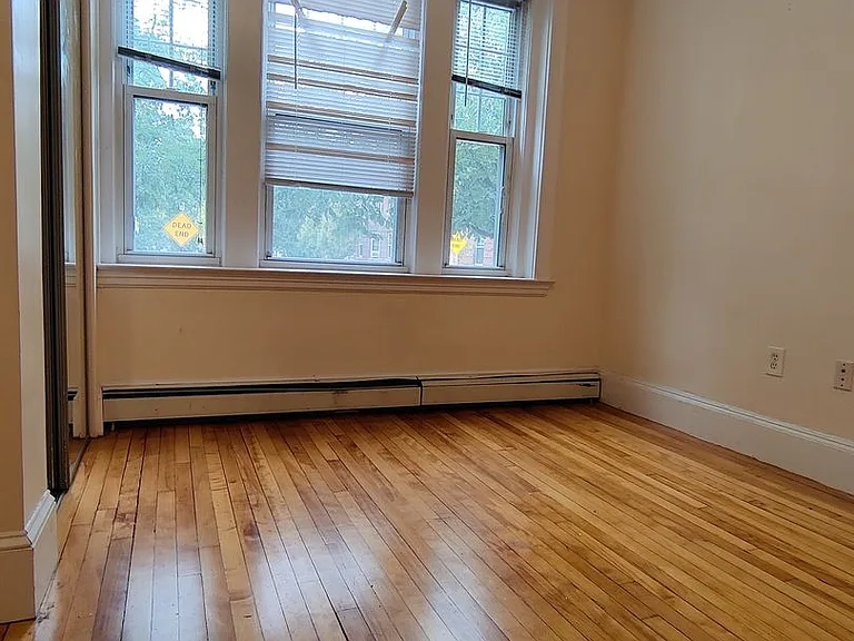 69 Babcock St #1E — Photo 16