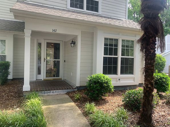 6211 Wrightsville Ave APT 142