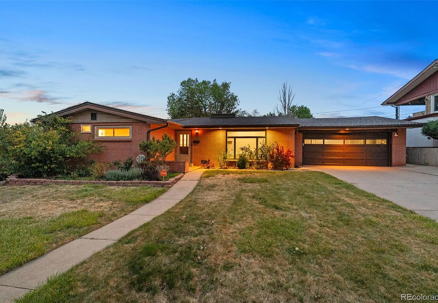 6 bed, 3.0 bath, 2788 sqft, $4,500 — Photo 1