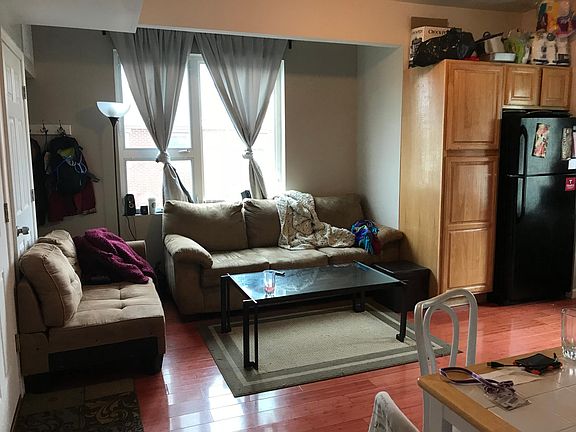 5th image of 535 N 12th St APT B3