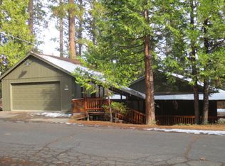 28985 Snowwhite Ridge Dr, Cold Springs, CA 95335