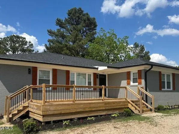 5325 Old White Oak Road, Nashville, NC 27856